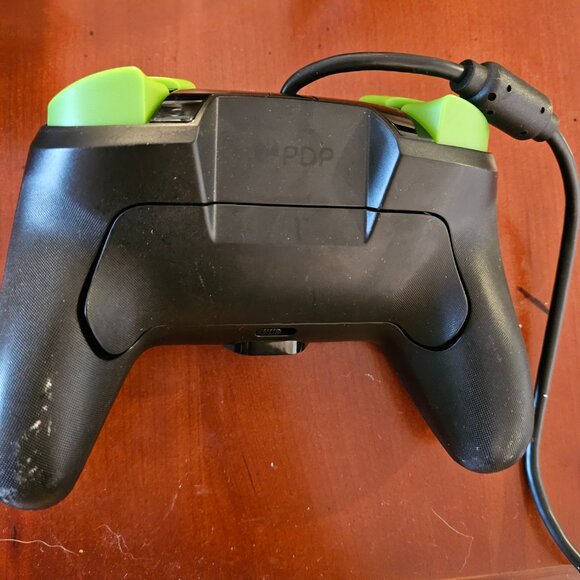 Nintendo Switch I-UP Glow In the Dark Rematch Controller. -- ITEM #1947 - Picture 2 of 3